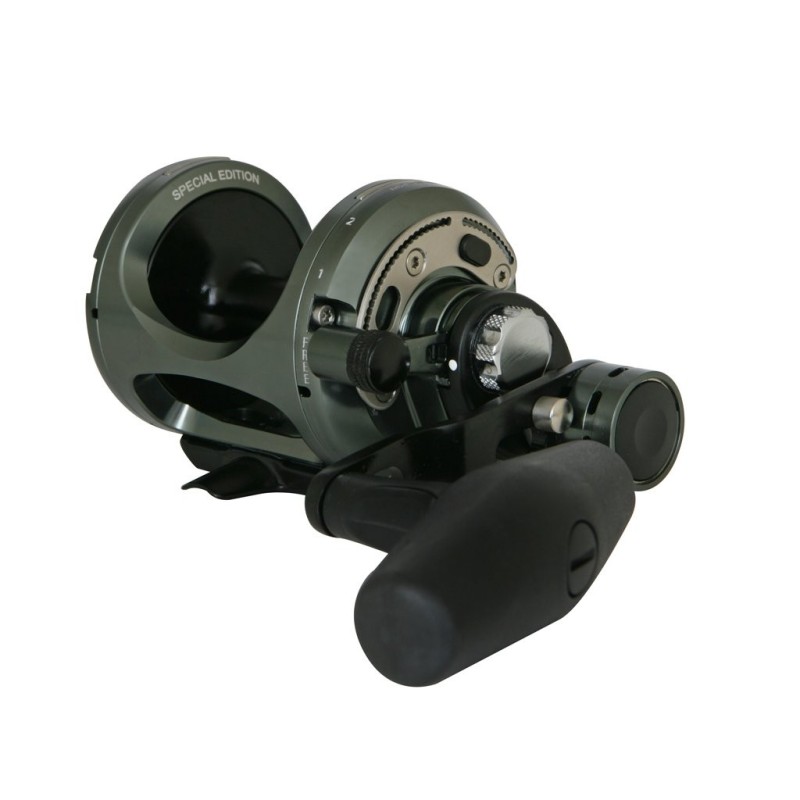 Carrete OKUMA MAKAIRA